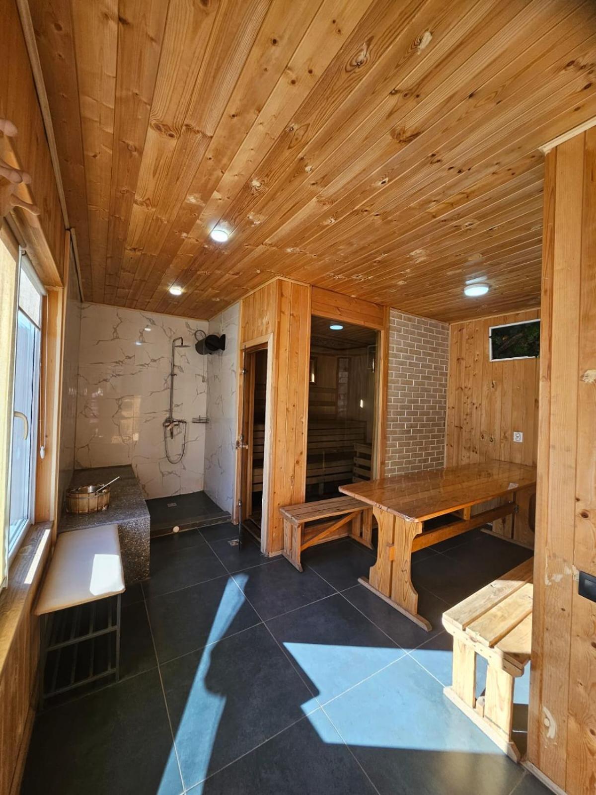 Nasha Dacha Villa Alma-Ata Buitenkant foto